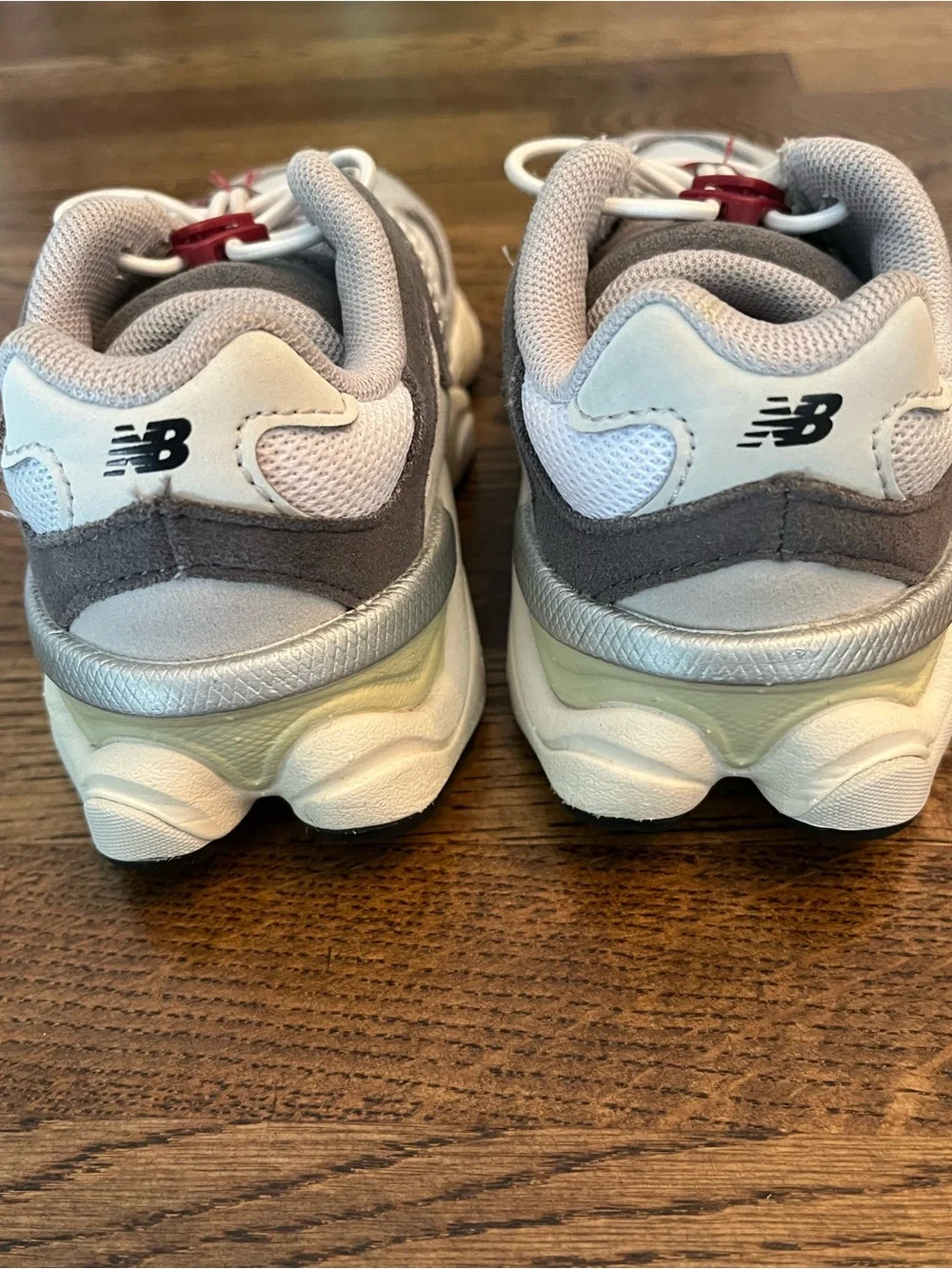 New Balance Kids 9060 Lace-Toggle Sneakers in the Color Raincloud w/ Castlerock